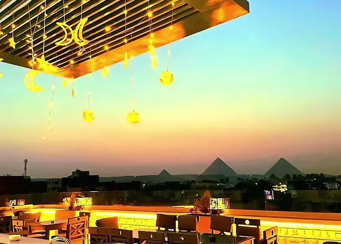 Pyramids Golden Oasis Hotel