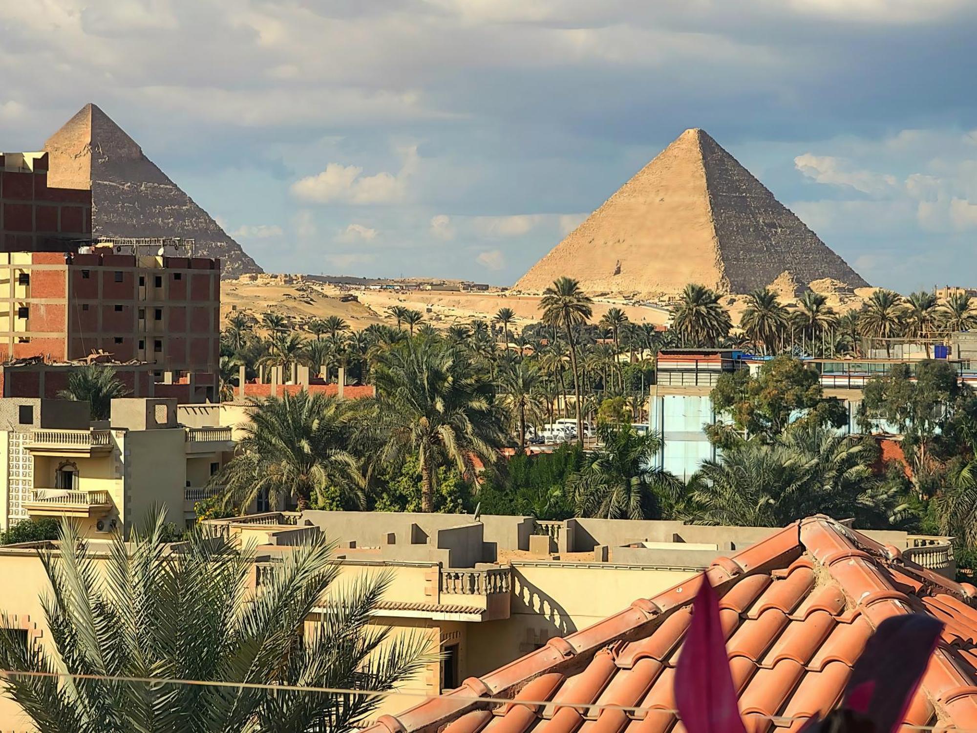 Hotel Pyramids Golden Oasis