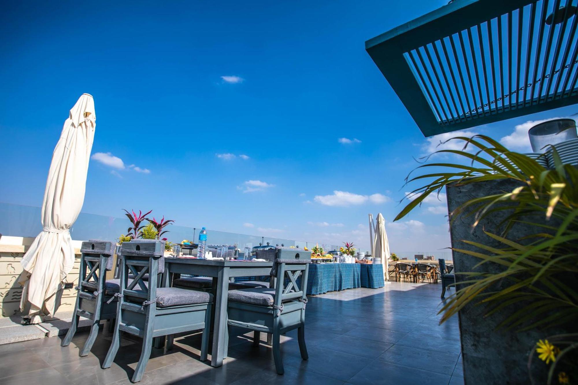 Hotel Pyramids Golden Oasis Cairo